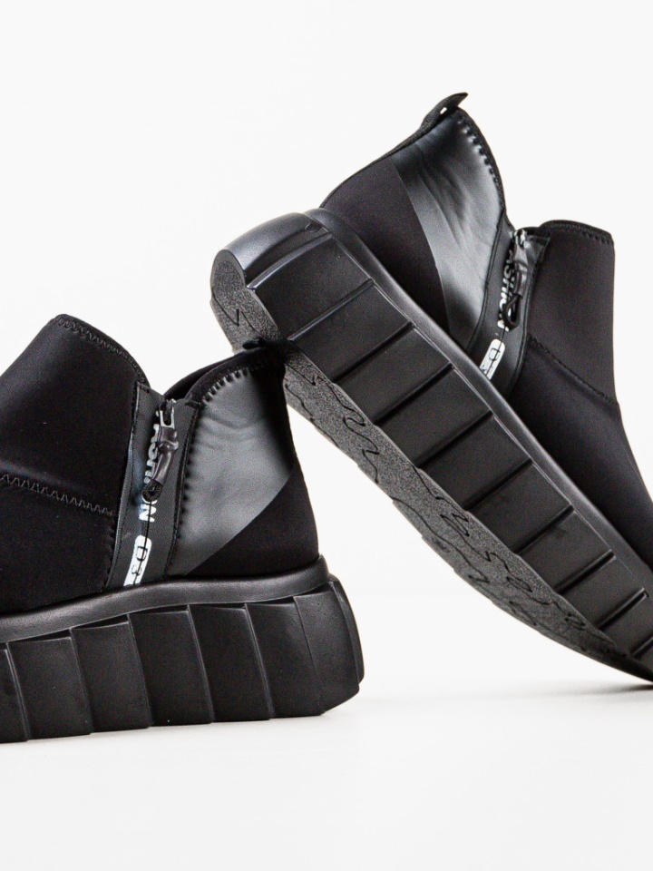 Scarpe sportive Nere Teresa - Img 16