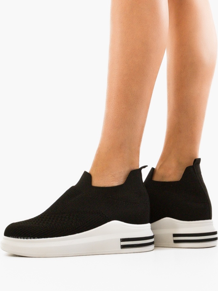Scarpe sportive Nere Tyvbar - Img 2