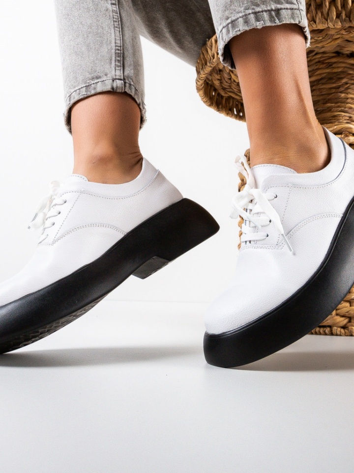 Scarpe casual Bianche Alix - Img 3