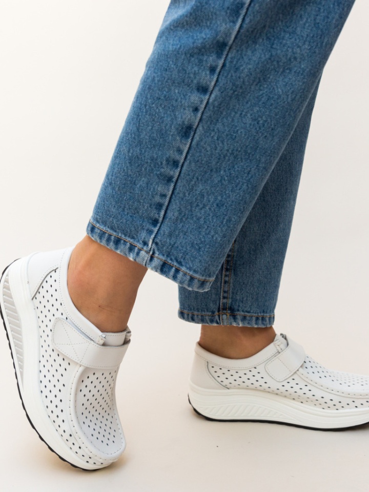 Scarpe casual Bianche Bozta - Img 4