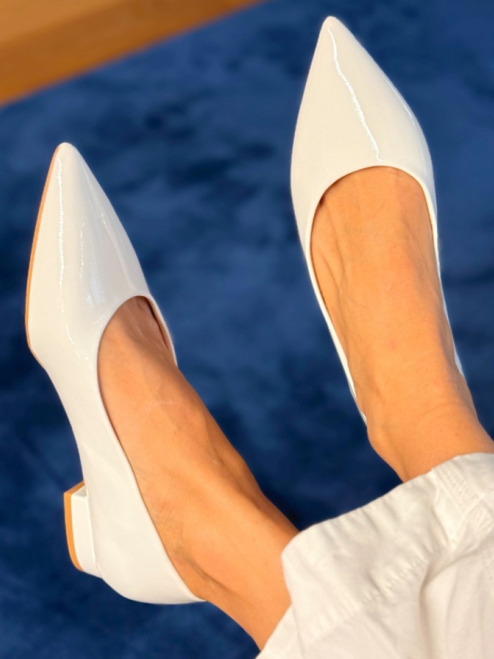 Scarpe casual Bianche Zaina - Img 1