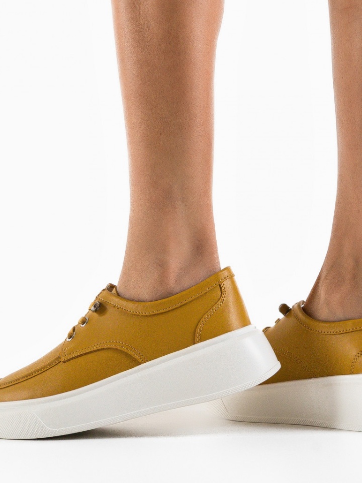 Scarpe casual Gialle Naenia - Img 1