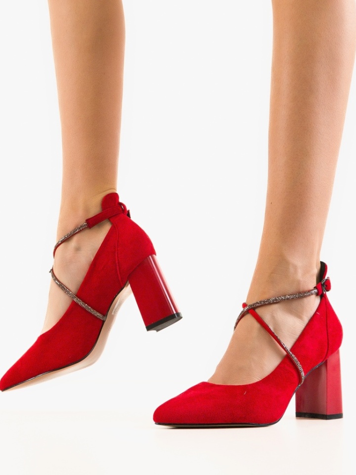 Scarpe da donna Rosse Nikke - Img 1