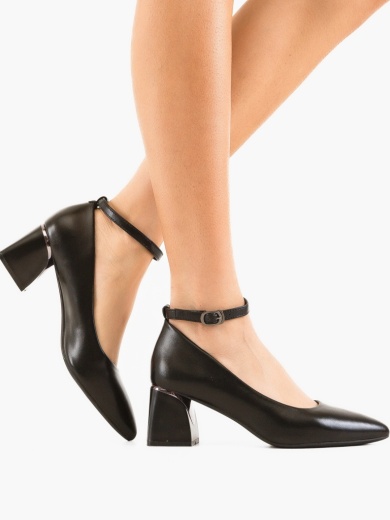 Scarpe da donna Nere Sakre