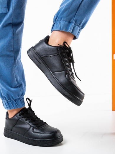Scarpe sportive Nere Iram