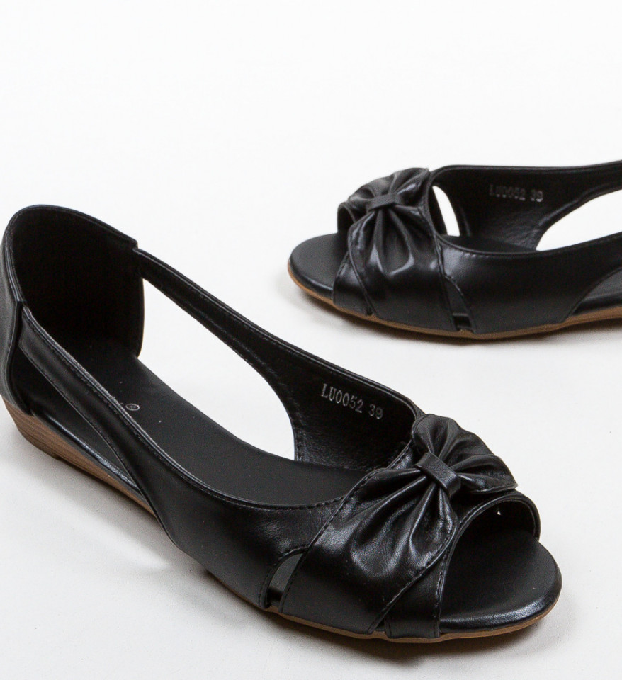 Casual čevlji Violetta Črni