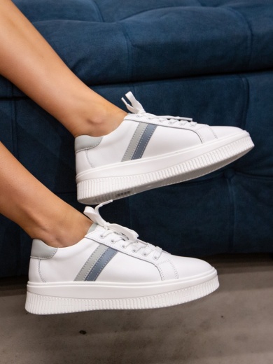 Športni čevlji Wansa Beli